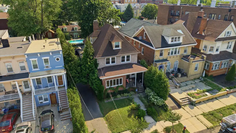 82 WEST 34TH ST, Bayonne, NJ 07002 - #2
