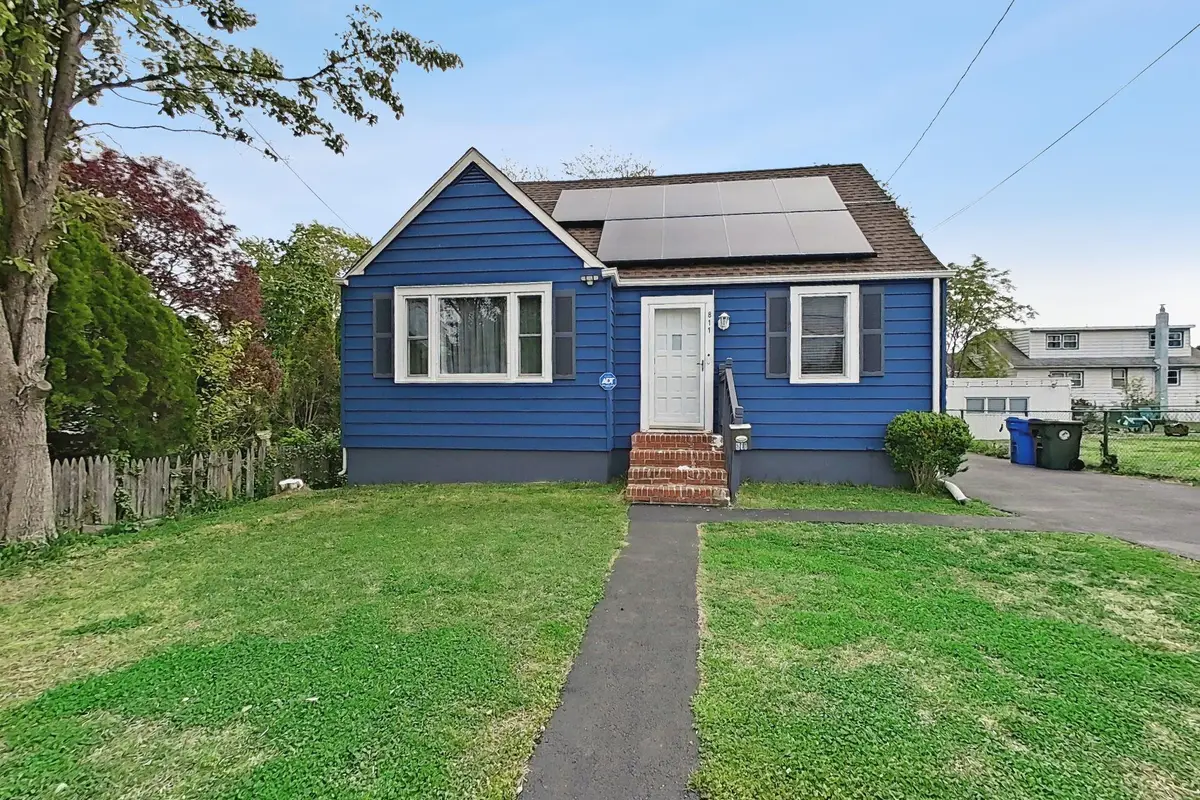 811 LINCOLN AVE, Burlington, NJ 08016-2401 - #1