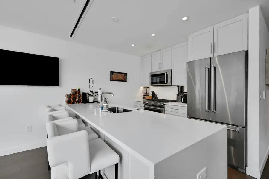 800 AVENUE AT PORT IMPERIAL #910, Weehawken, NJ 07086 - #3