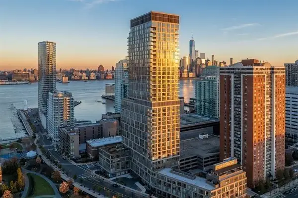 75 PARK LANE SOUTH #1103, JC, Downtown, NJ 07310