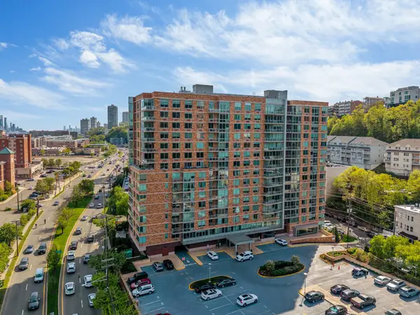 916 HUDSON PARK, Edgewater, NJ 07020