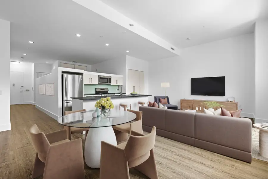 4 BEACON WAY #18, Jersey City, NJ 07304 - #3