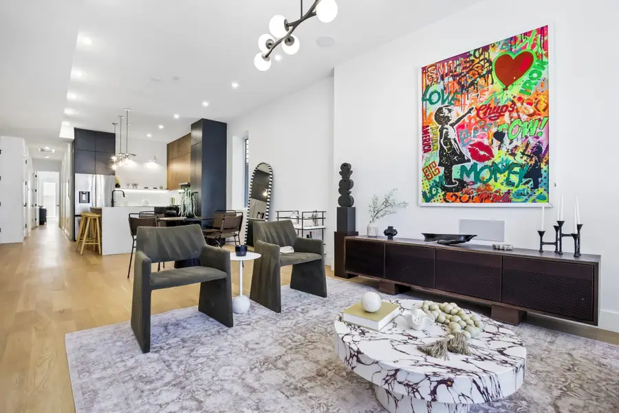 105 LAIDLAW AVE #A-1, Jersey City, NJ 07306 - #2
