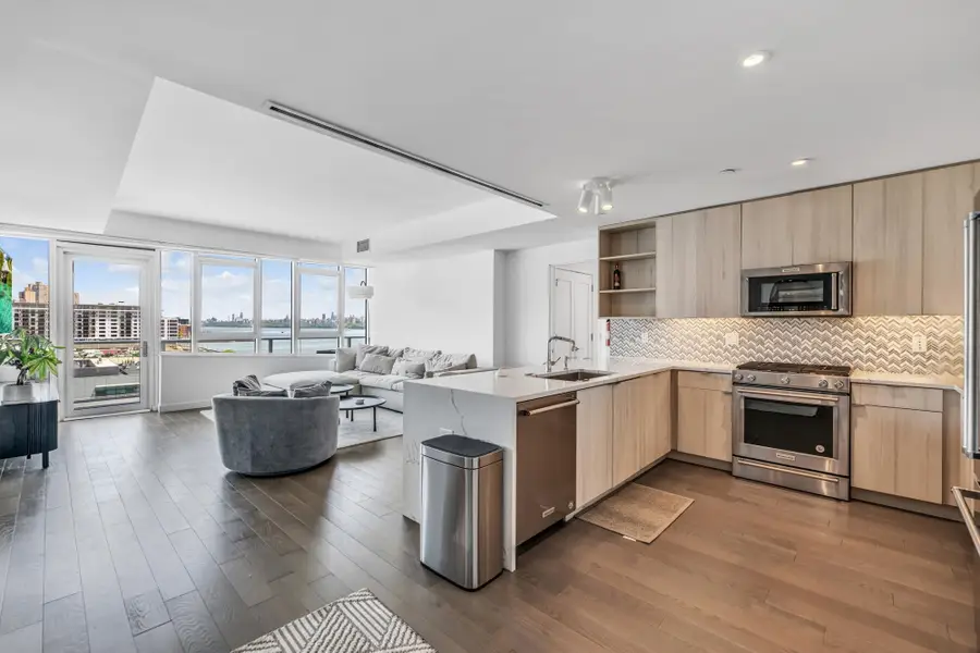 800 AVENUE AT PORT IMPERIAL #703, Weehawken, NJ 07086 - #3