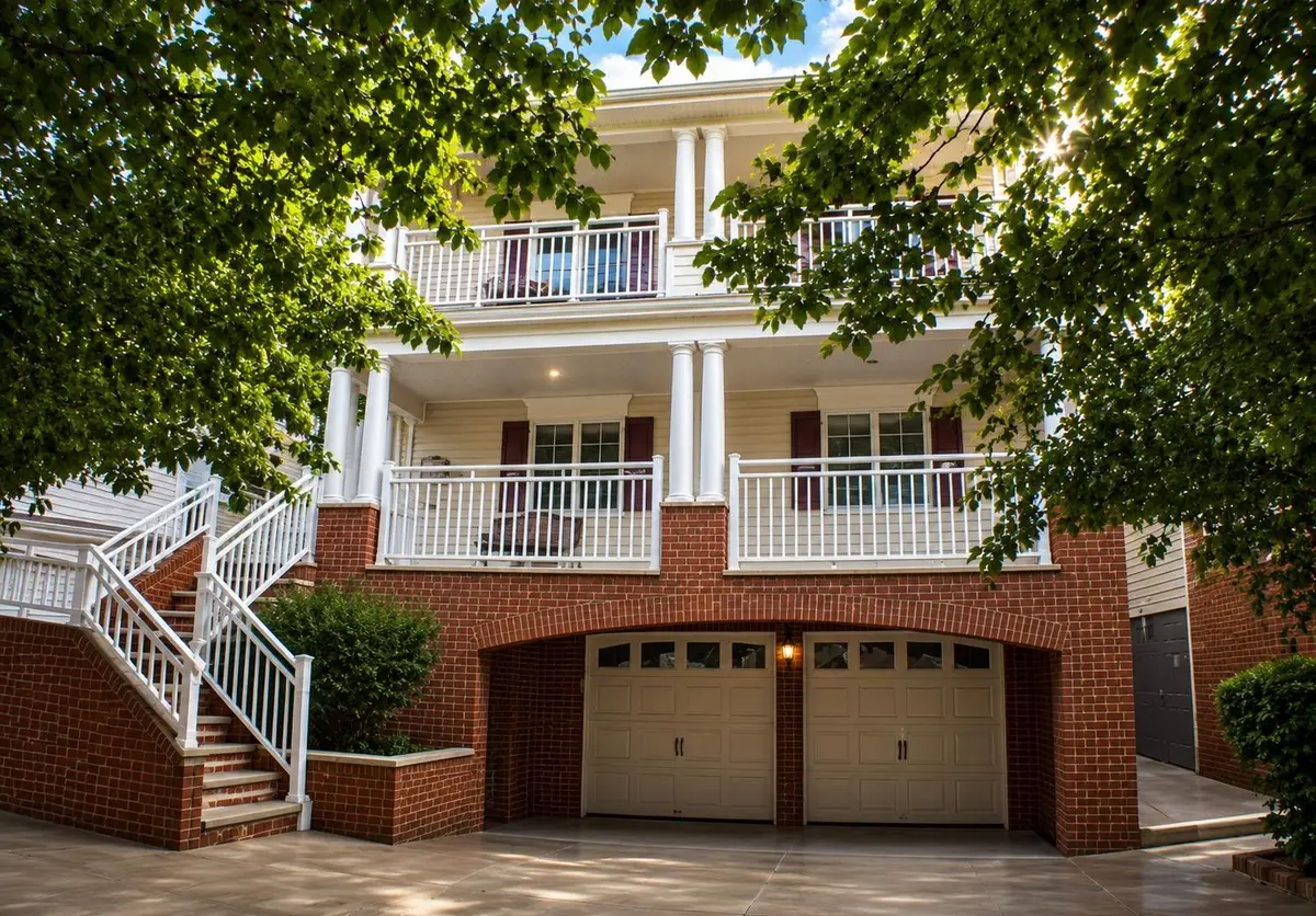 30 ANDREW ST, Bayonne, NJ 07002 - #1