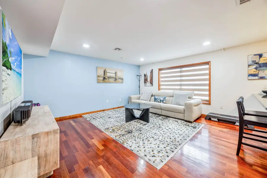 209 40TH ST #2C, Union City, NJ 07087 - #3