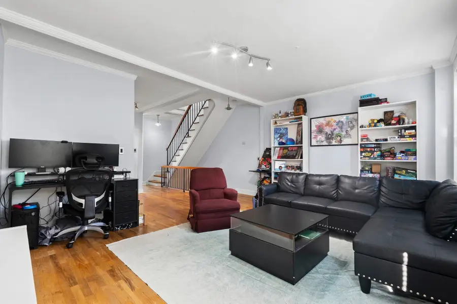 47 CLINTON AVE, Jersey City, NJ 07304 - #3