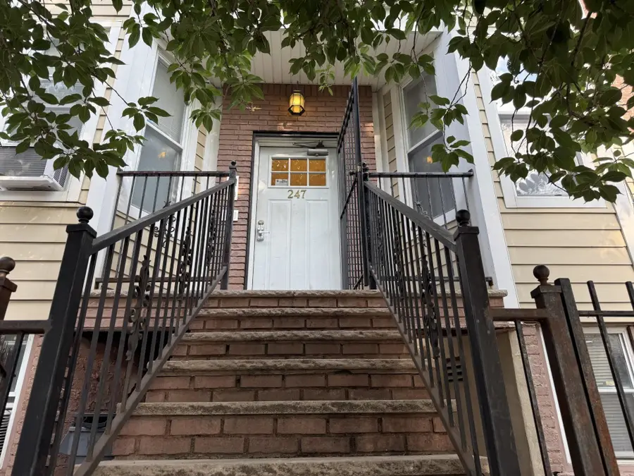 247 OGDEN AVE #2R, Jersey City, NJ 07307 - #2
