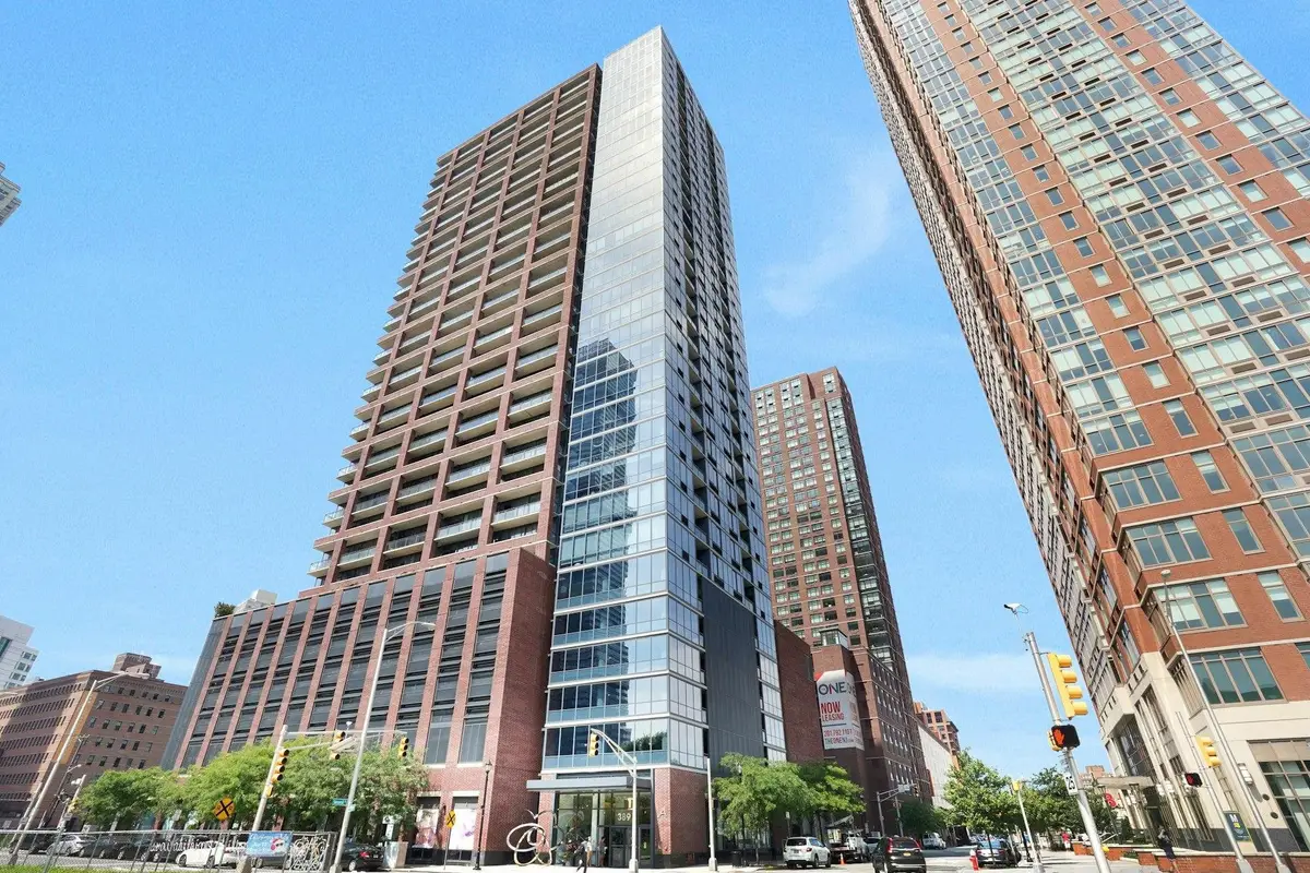 389 WASHINGTON ST #33E, Jersey City, NJ 07302 - #1