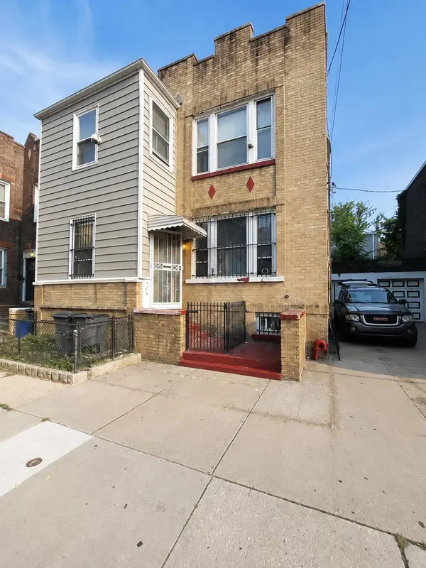 129 STEVENS AVE, JC, Greenville, NJ 07305