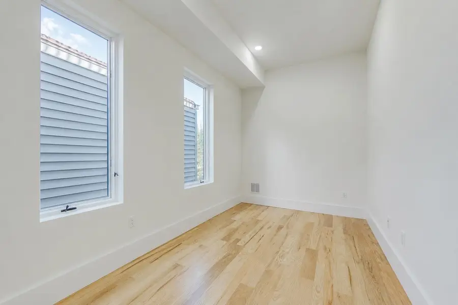 20 VAN NOSTRAND AVE, Jersey City, NJ 07305 - #3