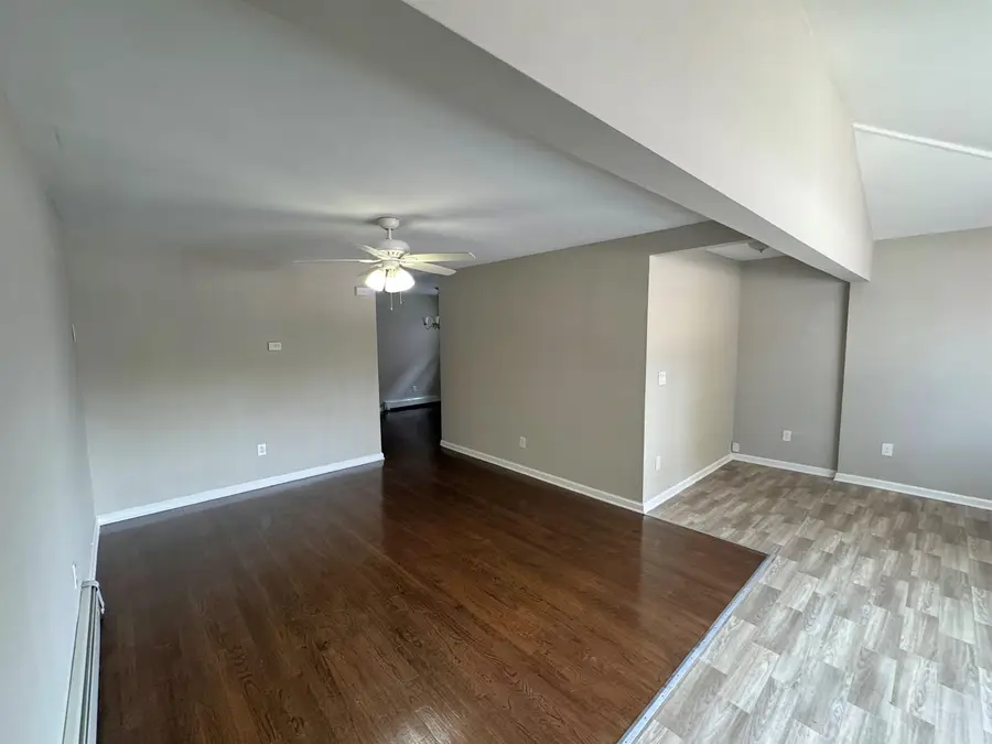 71 SUBURBIA CT, Jersey City, NJ 07305 - #3