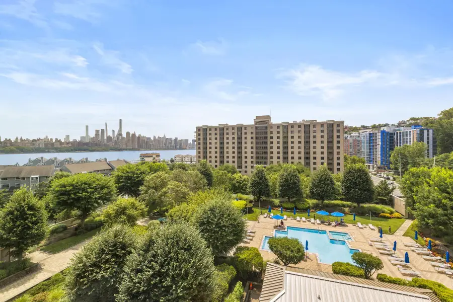 8100 RIVER RD #810, North Bergen, NJ 07047 - #2