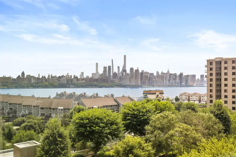 8100 RIVER RD #810, North Bergen, NJ 07047 - #3