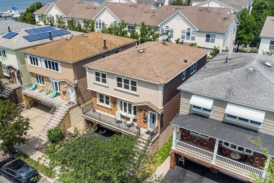 13 SCHUYLER PL WEST, Bayonne, NJ 07002 - #3