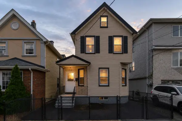 352 FOREST ST, Kearny, NJ 07032