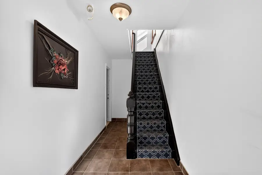 27 MECHANIC ST, Bayonne, NJ 07002 - #3
