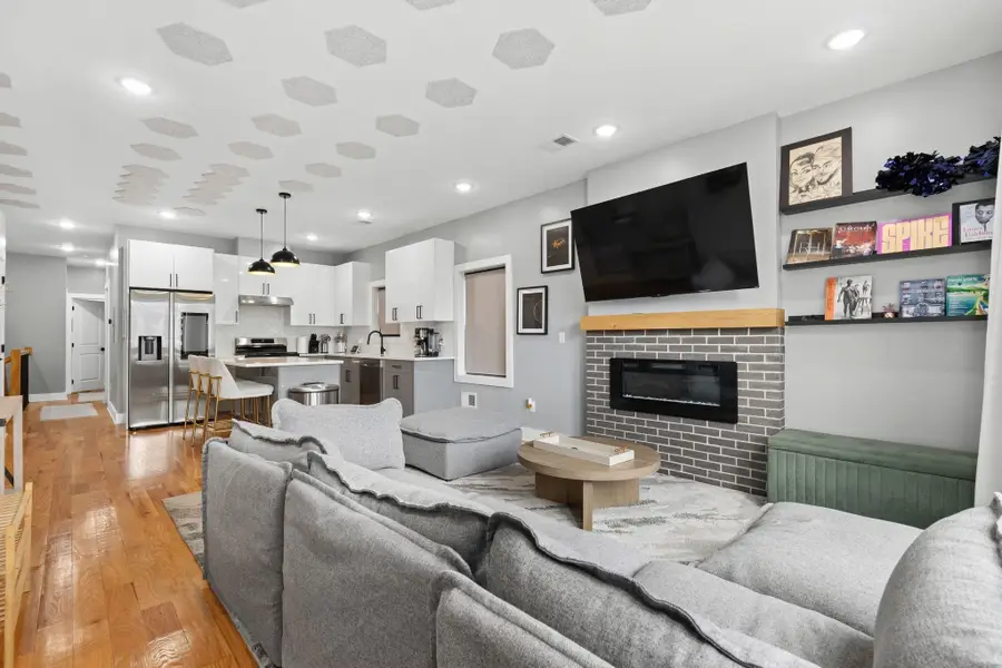 246 CLINTON AVE #1, Jersey City, NJ 07304 - #2