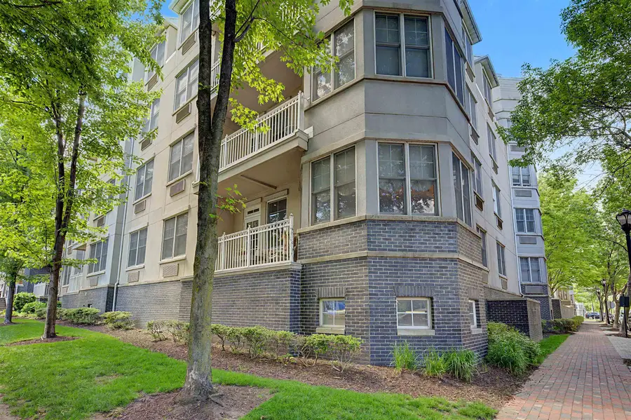 4 CONSTELLATION PL #104, Jersey City, NJ 07305 - #3