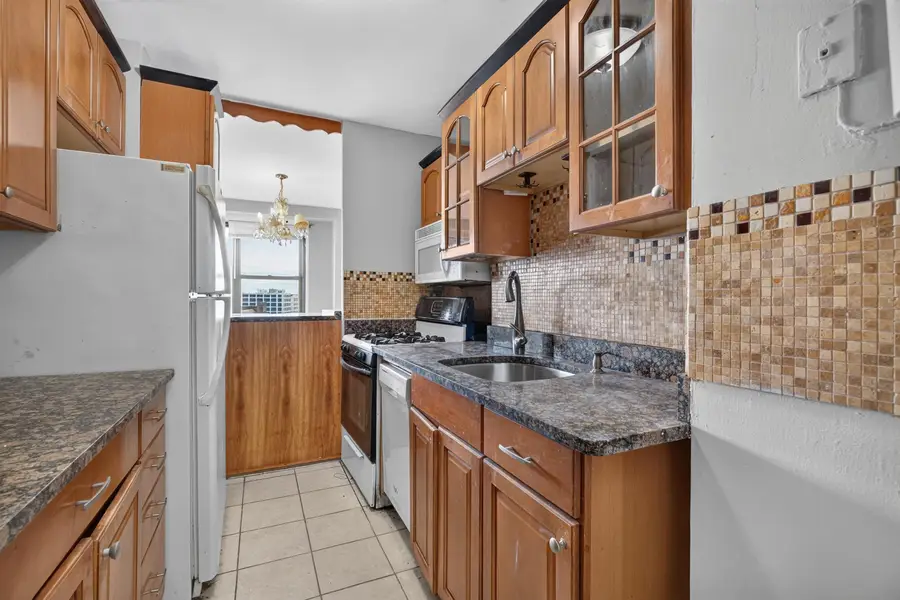 225 ST PAULS AVE, Jersey City, NJ 07306 - #3