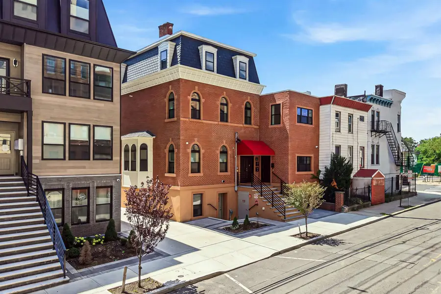 133 CLIFTON PL #2, Jersey City, NJ 07304 - #3