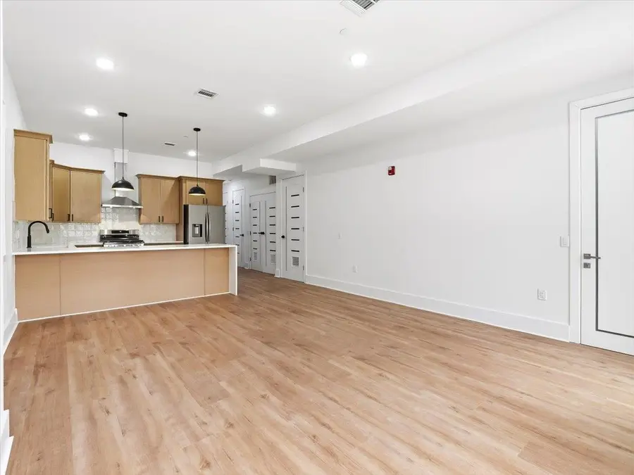 68 JORDAN AVE #1, Jersey City, NJ 07306 - #3
