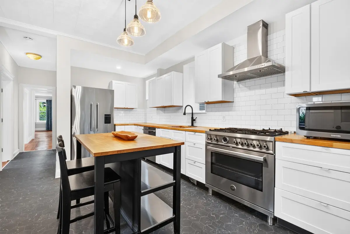 361-1 WEBSTER AVE #1, Jersey City, NJ 07307 - #1