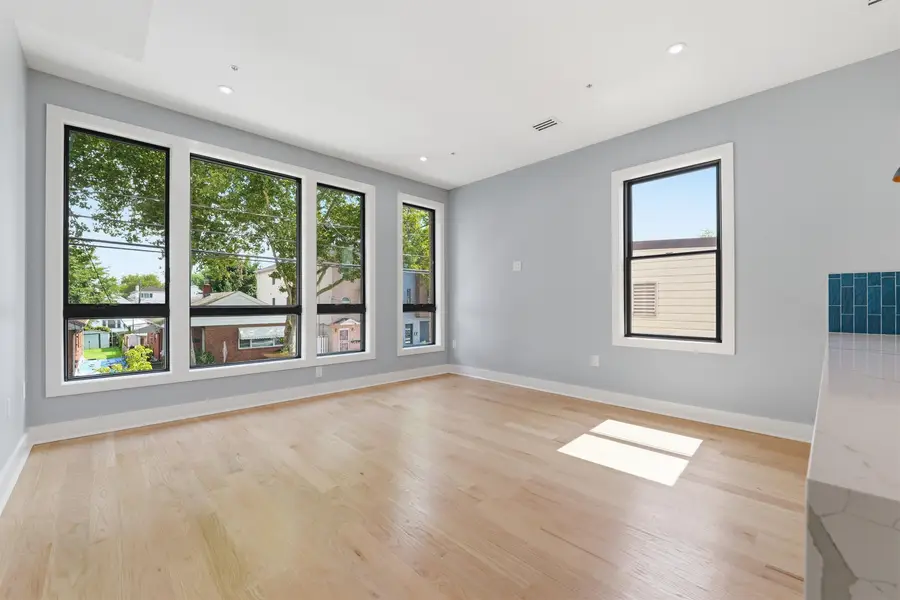 389 VIRGINIA AVE #2, Jersey City, NJ 07304 - #2