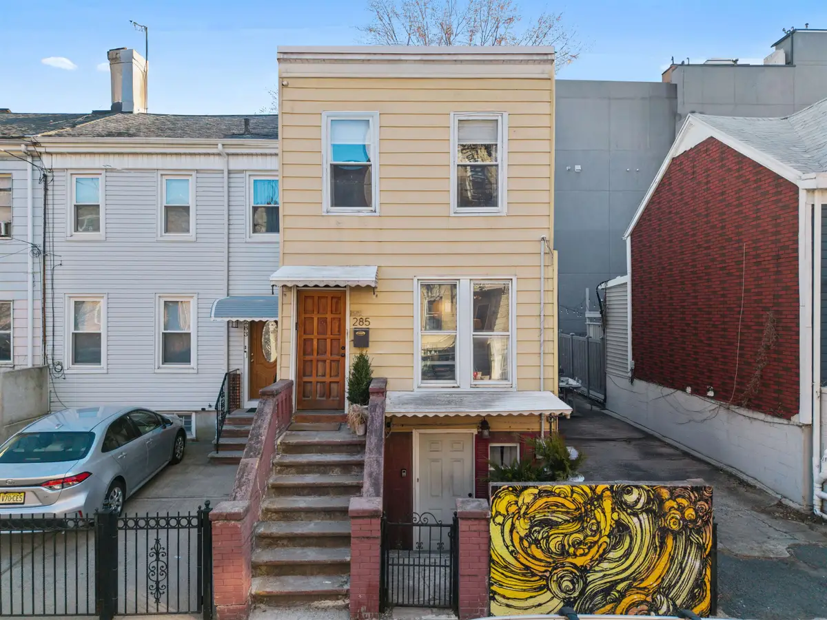285 3RD ST, Jersey City, NJ 07302 - #1