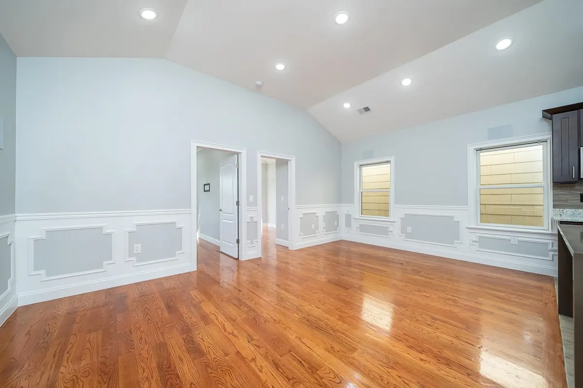72 CHARLES ST, Jersey City, NJ 07307 - #1