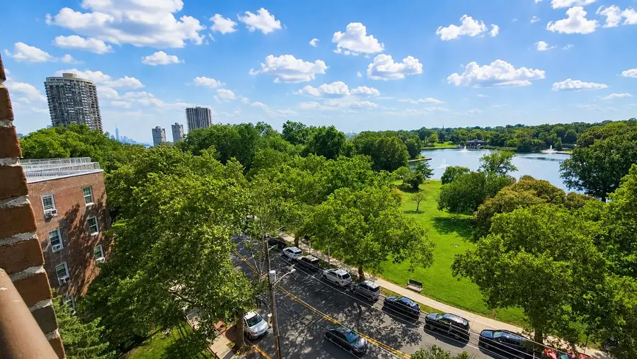 8800 BOULEVARD #8M, North Bergen, NJ 07047 - #3