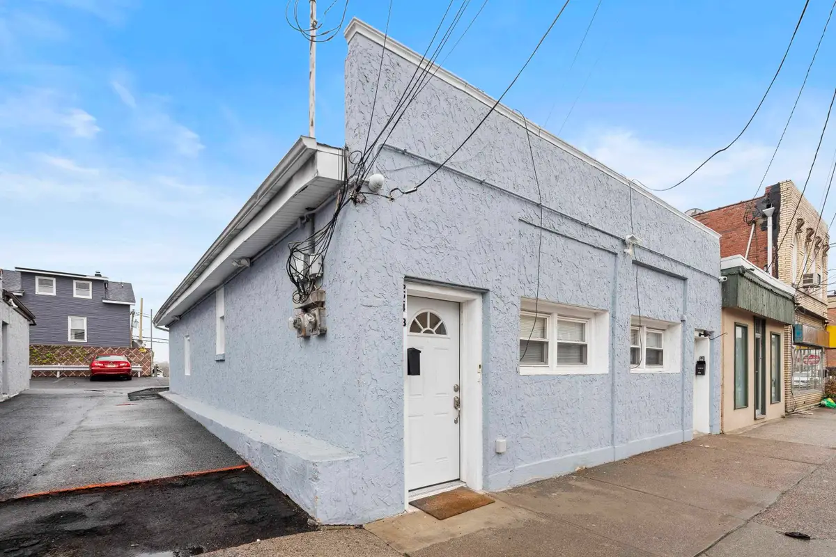 224 MACARTHUR AVE, Garfield, NJ 07026 - #1