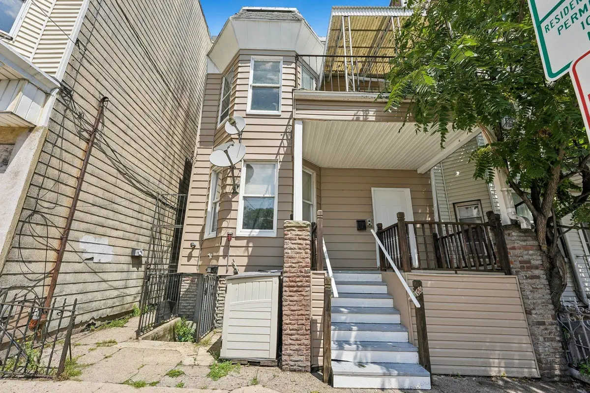 414 MONASTERY PL Rear, Union City, NJ 07087-4408 - #1
