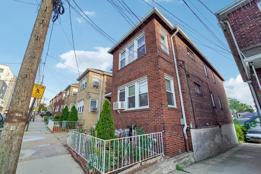 1209 88TH ST, North Bergen, NJ 07047 - #2