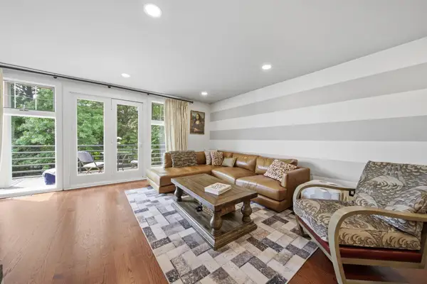 31 GRAND COVE WAY #E31, Edgewater, NJ 07020