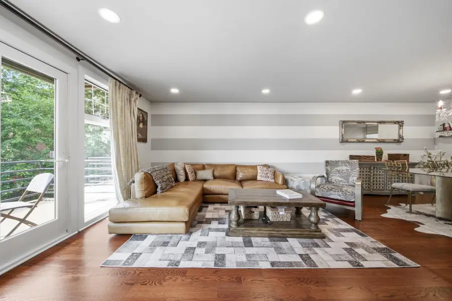 31 GRAND COVE WAY #E31, Edgewater, NJ 07020 - #2