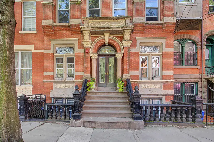 287 8TH ST #4B, Jersey City, NJ 07302-1945 - #3
