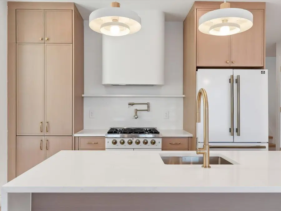 1123 SUMMIT AVE #3, Jersey City, NJ 07307 - #2