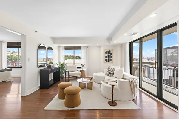 700 1ST ST #10P, Hoboken, NJ 07030