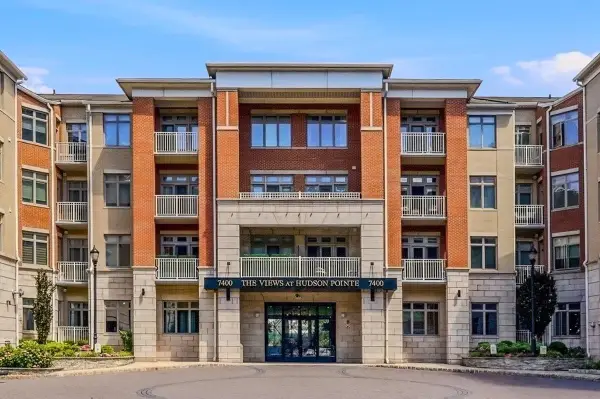 7400 RIVER RD #217, North Bergen, NJ 07047