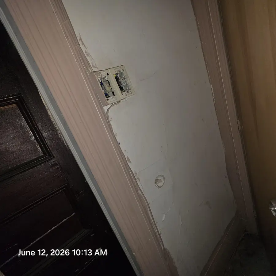 240 CLINTON AVE, Jersey City, NJ 07304 - #3