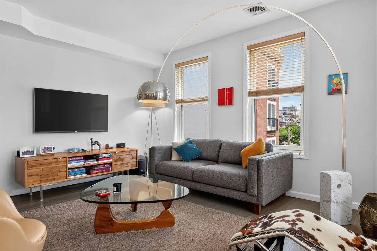 380 NEWARK ST #4B, Hoboken, NJ 07030 - #1