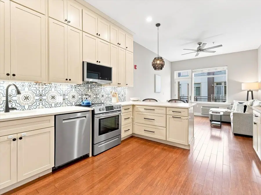 217 NEWARK AVE #514, Jersey City, NJ 07302 - #3