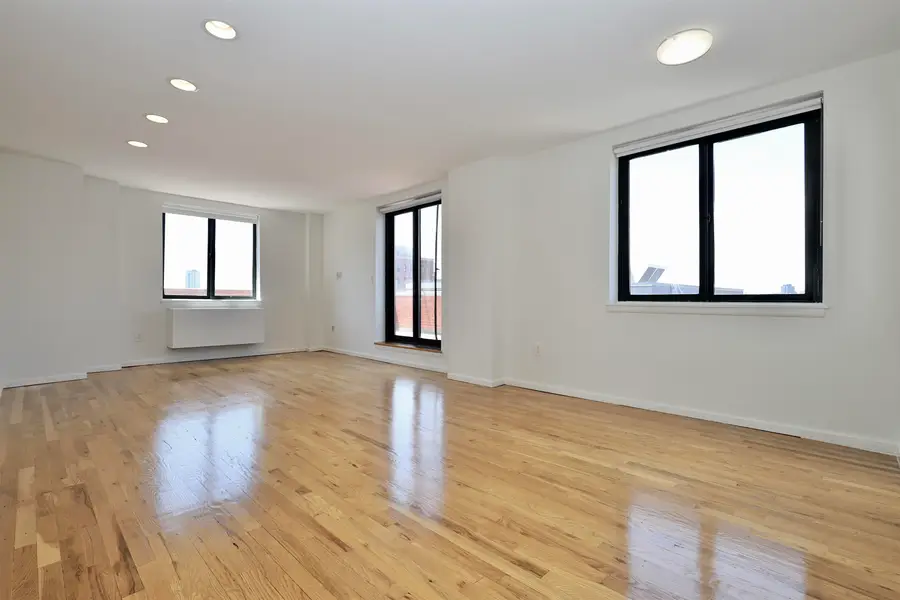 205 10TH ST #8Q, Jersey City, NJ 07302 - #3