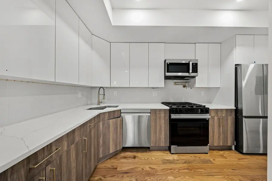 1904 KENNEDY BLVD #2, Jersey City, NJ 07305 - #3