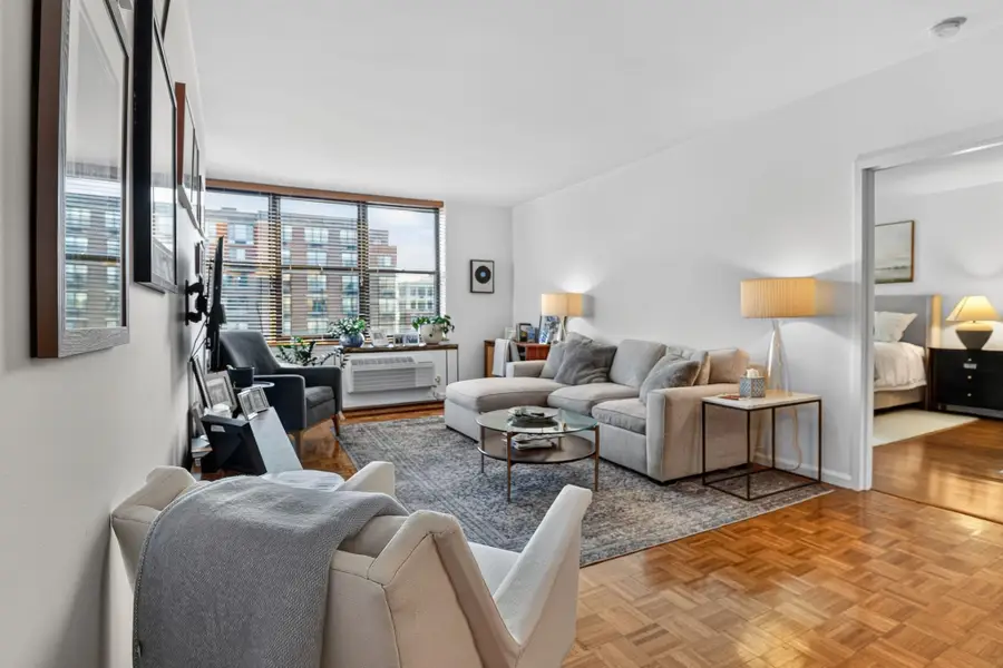 2 CONSTITUTION CT #1010, Hoboken, NJ 07030 - #2