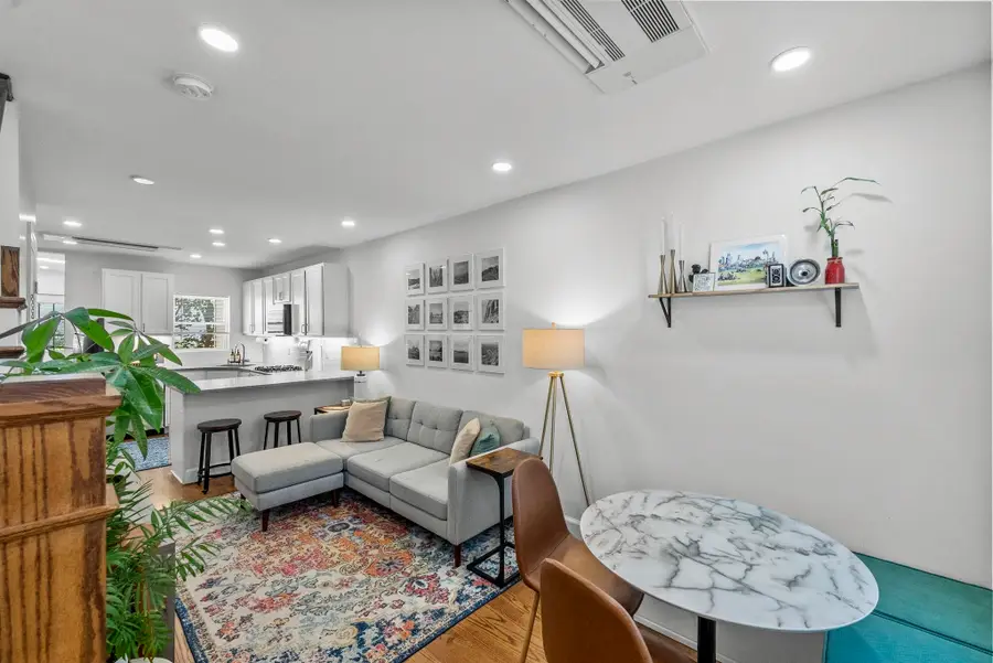 80.5 ERIE ST, Jersey City, NJ 07302 - #3