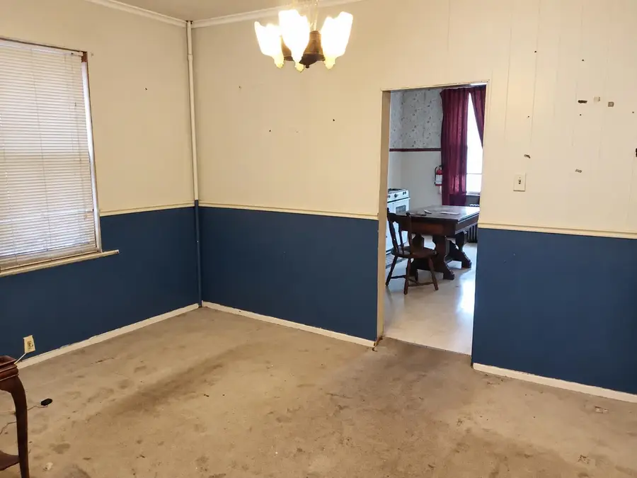41 WEST 11TH ST, Bayonne, NJ 07002 - #3