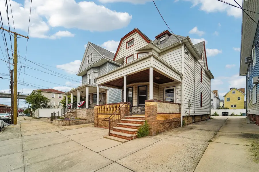 155 3RD ST, Bayonne, NJ 07002 - #2