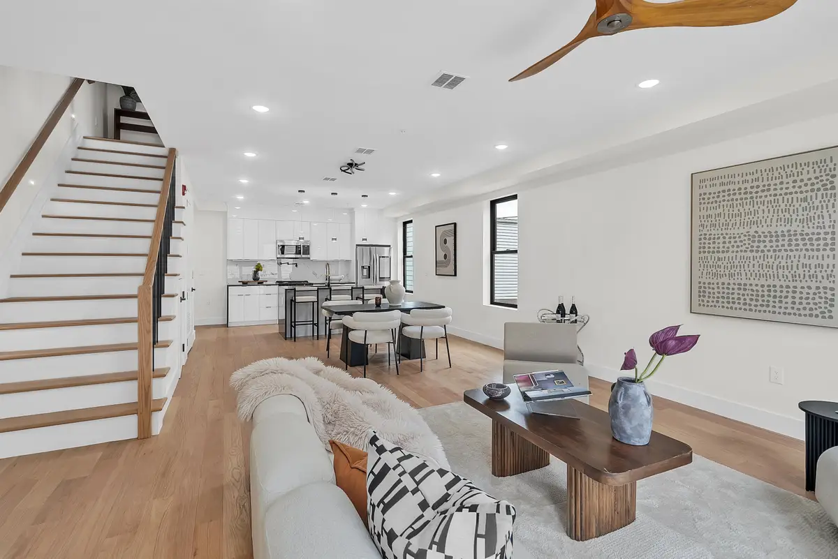 82 PAMRAPO AVE #3, Jersey City, NJ 07305 - #1